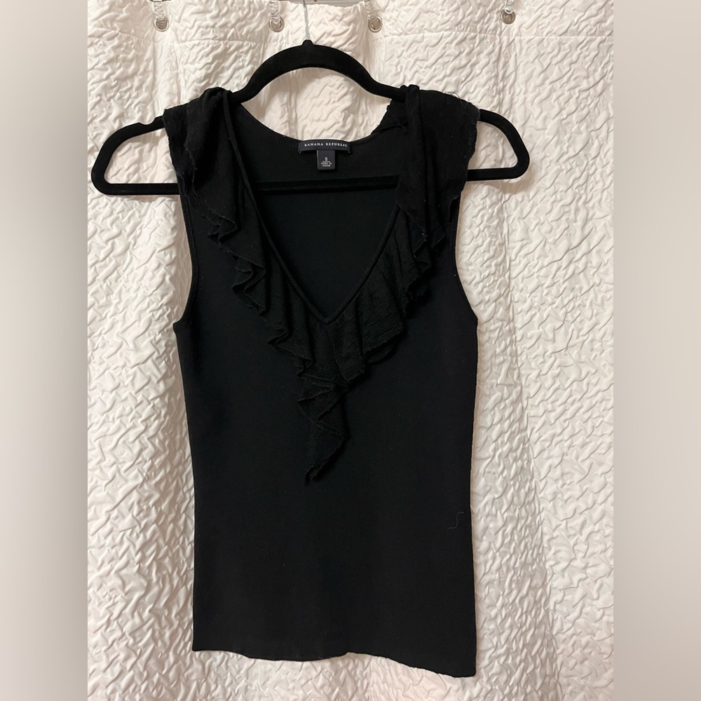 Banana Republic Ruffle Blouse